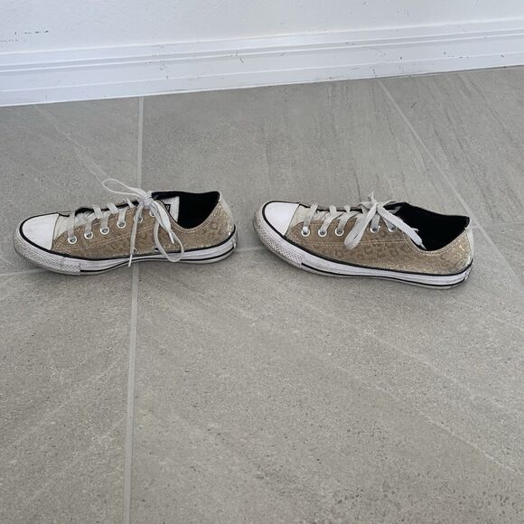Shimmery Gold Leopard Print Chuck Taylor Converse Low Rise Size 8 - Picture 4 of 7